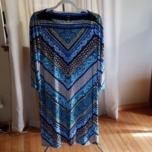 Colorful print shift dress